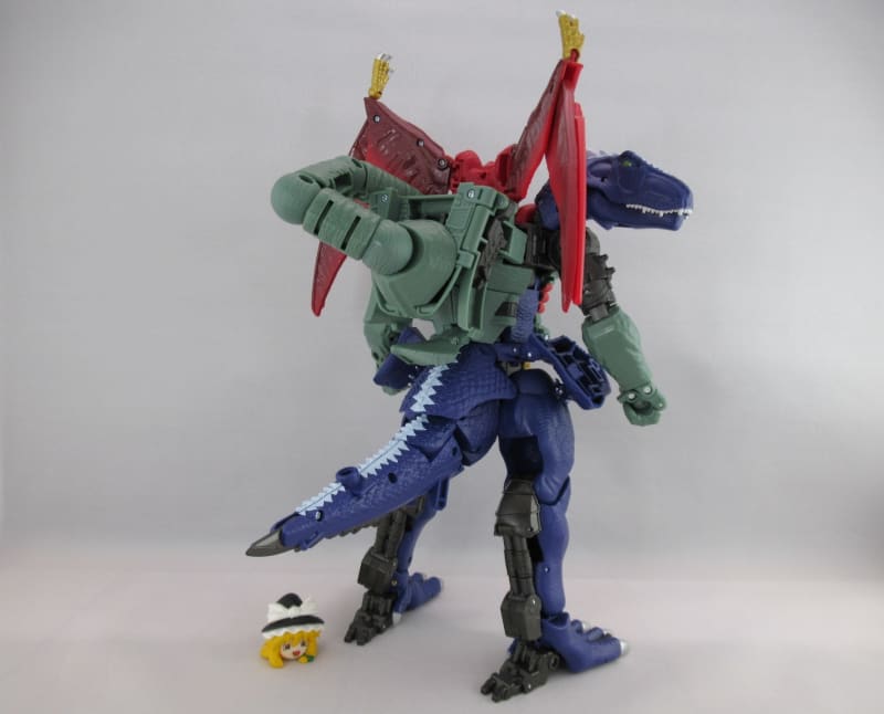 TFレガシーユナイテッド コマンダークラス マグマトロンを TFレガシーユナイテッド コマンダークラス マグマトロンを