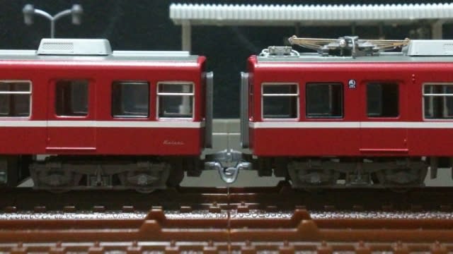 京成1000形1037F 4+4編成 中期仕様 貫通扉種別表示窓追設編成