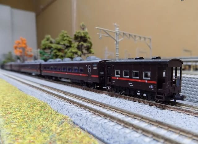 マイクロエース　A5946 14系500番代＋スハシ44＋ヨ3500　すずらん号 Amazon.co.jp: HG仕様 MICROACE A-5946 14系500番台 スハシ44 SL