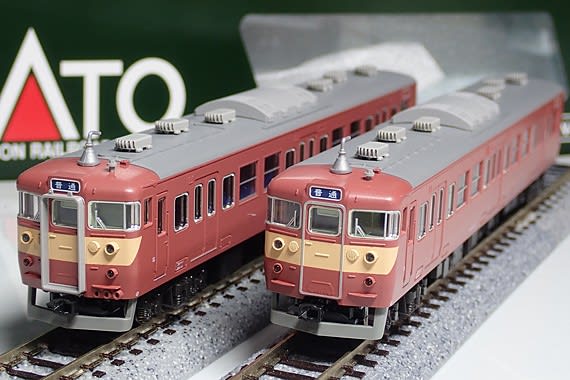 KATO鉄道模型オンラインショッピング 415系（常磐線・新色） 4両