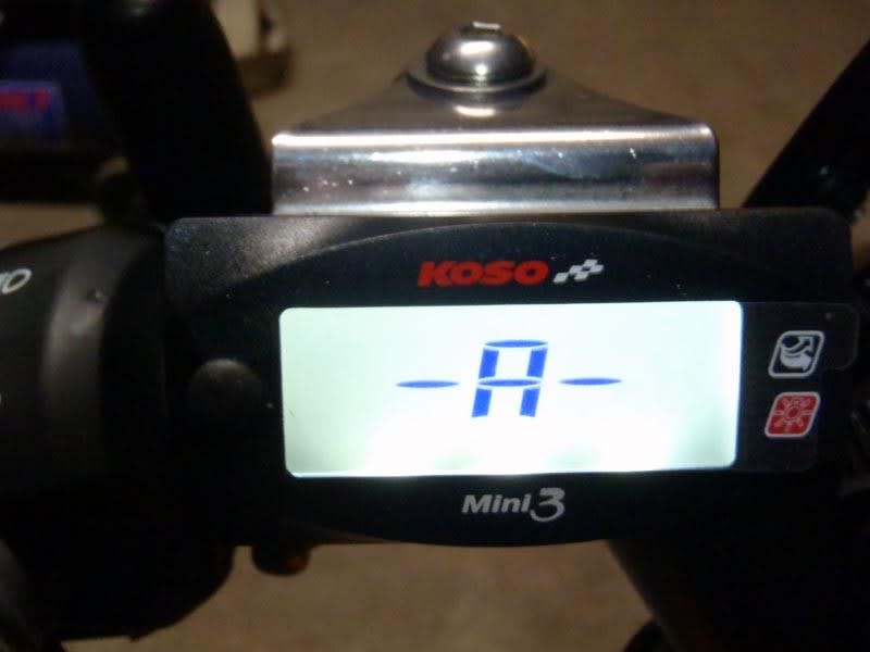 KOSO Mini3デジタル空燃比計 - 親父、何やってるんだ! KOSO Mini3デジタル空燃比計 - 親父、何やってるんだ!