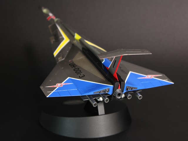 ハセガワ 1/144 ウルトラセブン ウルトラホーク1号 完成品 ハセガワ 1/144 ウルトラセブン ウルトラホーク1号 完成品