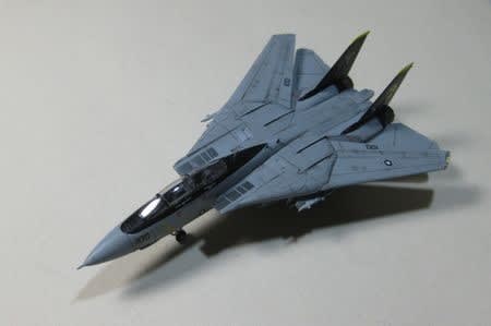 1/144スケールのF-14トムキャット 3機製作 - 43マイクロワールド