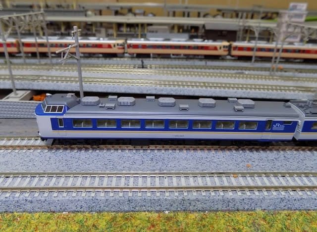 TOMIXの92925 JR485系特急電車(しらさぎY02編成 TOMIXの92925 JR485系特急電車(しらさぎY02編成