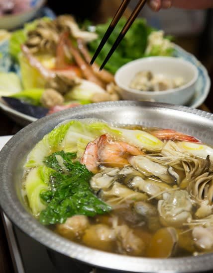 美々卯風うどんすき - 八丈島のおいしい暮らし