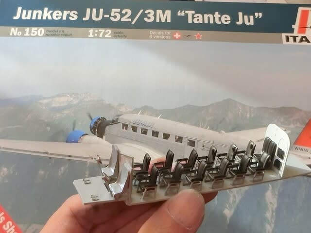 1/72イタレリ ユンカースJu-52 ルフトハンザ1933完成