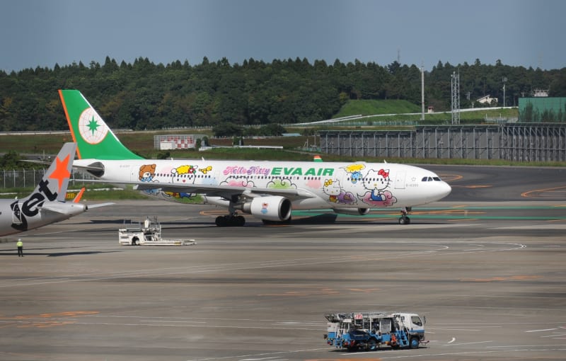 ラッピング・ハローキティジェット（エバー航空） - 綺麗な写真