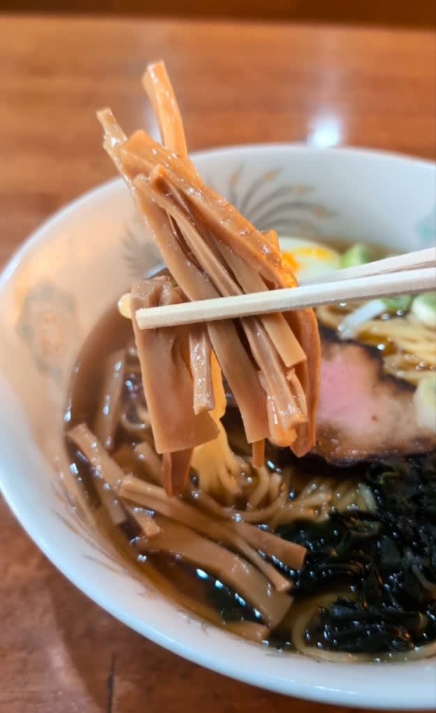 日本最安！？400円の朝ラーメンと100円炒飯😳これぞ岐阜最強の