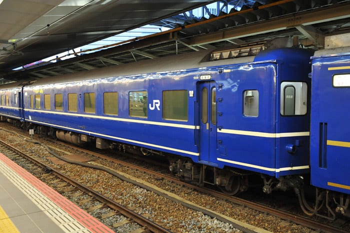 昨日見たオハネフ24達。 24系客車 #3 - 鉄風味な写真日記