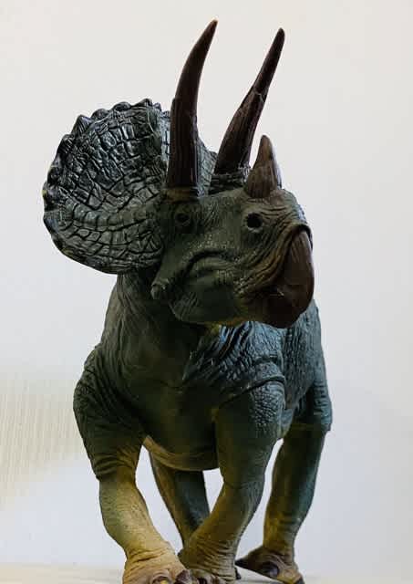 当時物　大協　トリケラトプス　怪獣　ソフビ Yahoo!オークション - 当時物 大協 トリケラトプス パチ 怪獣