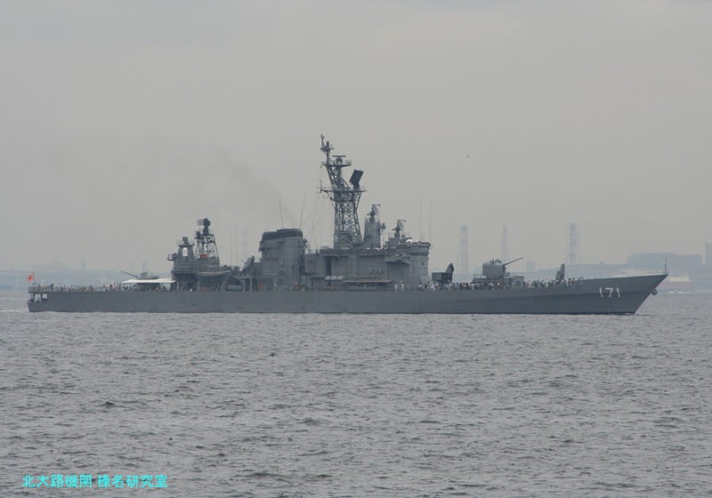 インド海軍東部方面艦隊4隻 横須賀基地を親善訪問(2012.06.05 インド海軍東部方面艦隊4隻 横須賀基地を親善訪問(2012.06.05