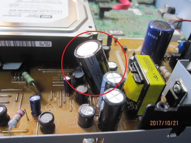 東芝DVDレコーダー「D-BZ510」 WAIT点灯不具合の修理 東芝DVDレコーダー「D-BZ510」 WAIT点灯不具合の修理