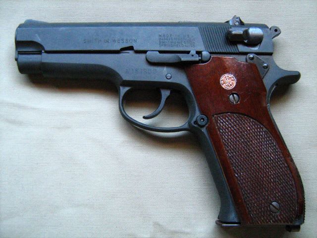 2025年新作 & SMITH レア WESSON モデルガンキット（MARUSHIN M39 トイガン