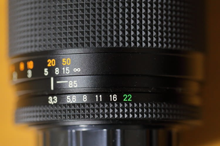 Carl Zeiss Vario-Sonnar T* 28-85mm F3.3-4.0 - きままな Carl Zeiss Vario-Sonnar T* 28-85mm F3.3-4.0 - きままな