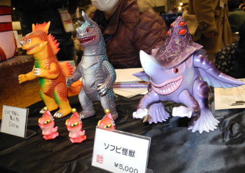 ワンフェス2012冬その①ソフビ - KADOMIUMTANK