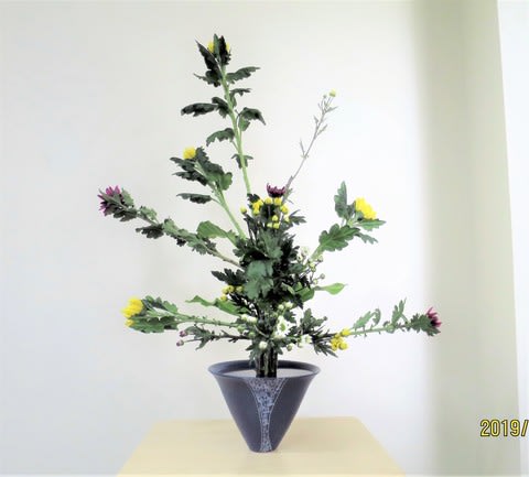 竹の花器・・上下に生ける二重生け・・生花 - 「池坊・花のあけ 竹の花器・・上下に生ける二重生け・・生花 - 「池坊・花のあけ