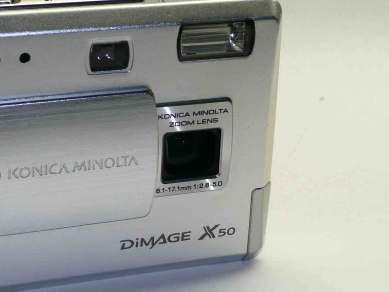 KONICA MINOLTA DiMAGE X50 フレッシュシルバー N13656 - 乾電池 KONICA MINOLTA DiMAGE X50 フレッシュシルバー N13656 - 乾電池