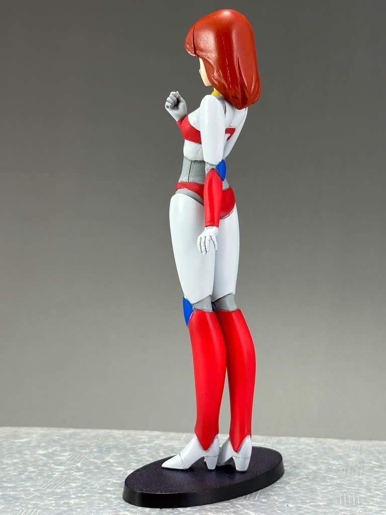 模型完成品 ハセガワ 1/12「レイナ剣狼伝説」レイナ・ストール