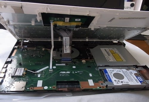 ASUS X551MA-SX132H メモリー交換・SSD換装 - パソコン便利屋