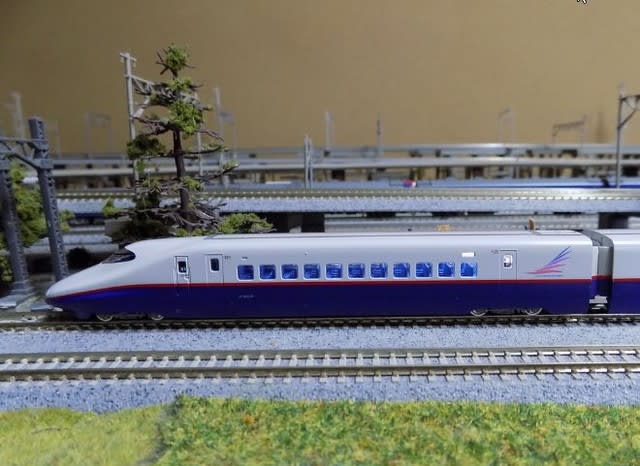 TOMIXの92759 E2系0番台長野新幹線「あさま」N2編成 TOMIXの92759 E2系0番台長野新幹線「あさま」N2編成
