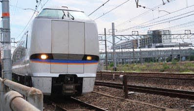 JR西日本・試運転電車 683系 (7/9) - BCLとベリカードの楽しみ JR西日本・試運転電車 683系 (7/9) - BCLとベリカードの楽しみ
