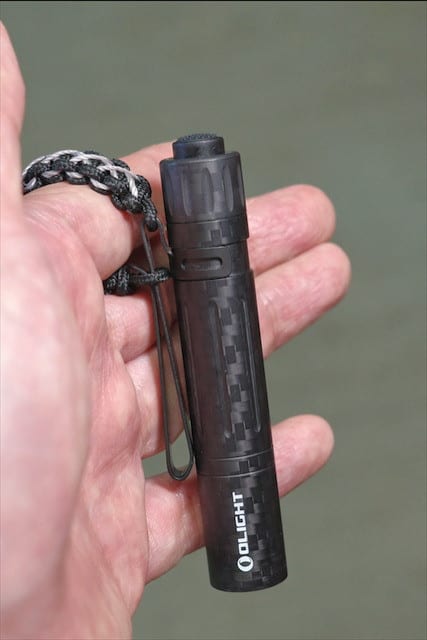 OLIGHT i3T EOS Carbon fiber - 森のなかまと楽しい10Holes OLIGHT i3T EOS Carbon fiber - 森のなかまと楽しい10Holes