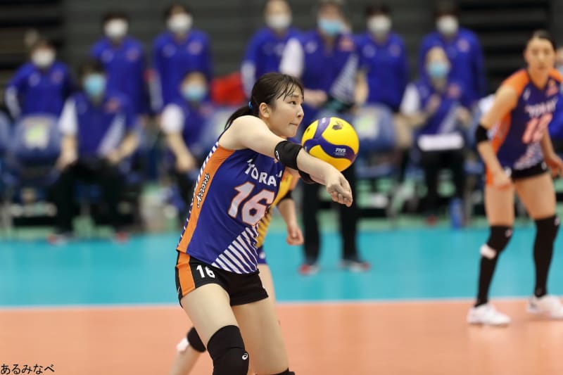 西川 吉野選手 - 胸いっぱいの、あるみ鍋を。 西川 吉野選手 - 胸いっぱいの、あるみ鍋を。
