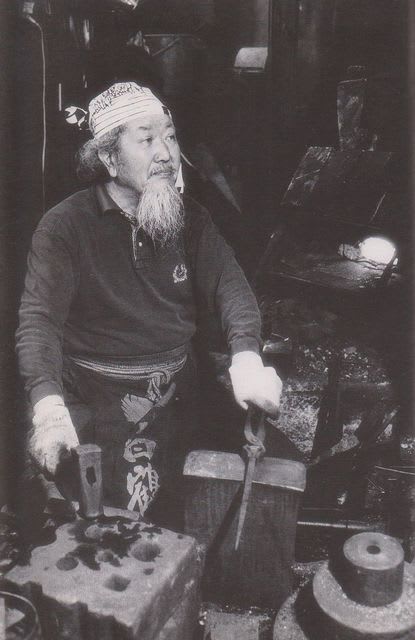 白鷹幸伯「千年の釘」写真集