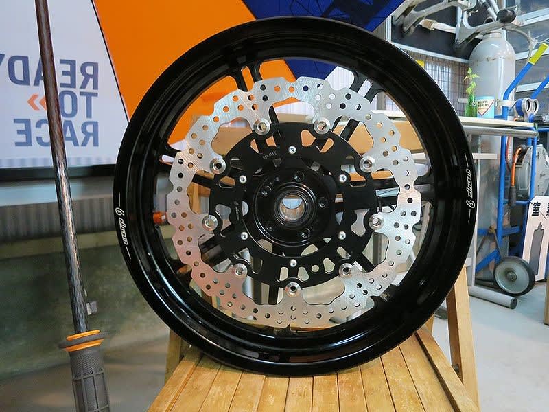 KTM 250 EXC TPI SIXDAYS SUPER MOTO 2020 製作中です！(^_
