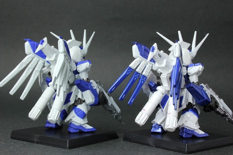 FW GUNDAM CONVERGE：CORE Hi-νガンダム&ナイチンゲール