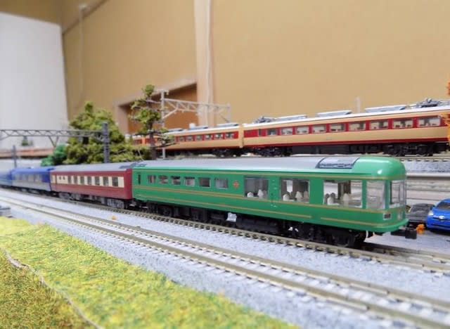 TOMIXの92950他のJR EF81・24系25形特急寝台車 TOMIXの92950他のJR EF81・24系25形特急寝台車