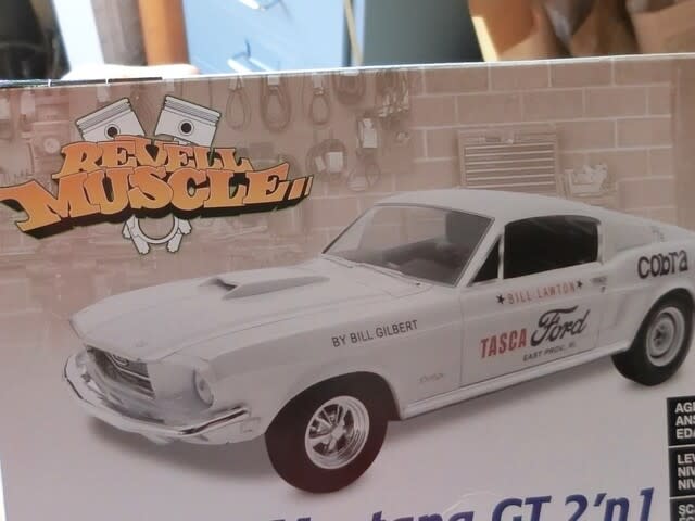 1/25レベル フォードマスタング1968 ブリット 製作開始 1/25レベル フォードマスタング1968 ブリット 製作開始