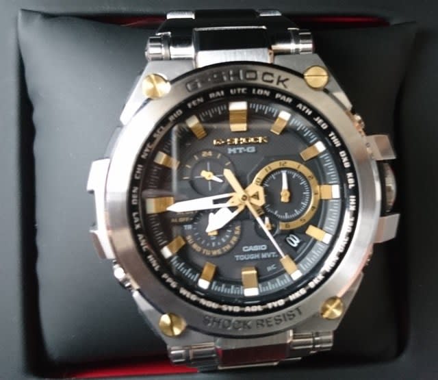G-SHOCK MTG-S1000D-1A9JFを購入 - 平々凡々とした日々（？）を支離滅裂に綴る雑記