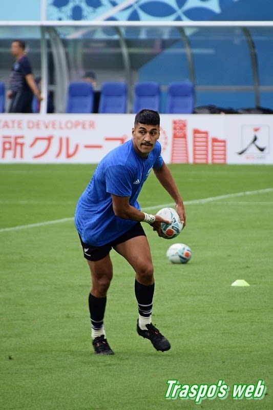 rugby-w-cap-2019-.jpg