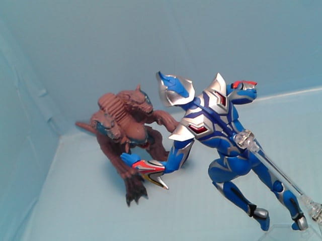 ULTRA-ACT ウルトラマンネクサス【ジュネッスブルー】をゆっくり