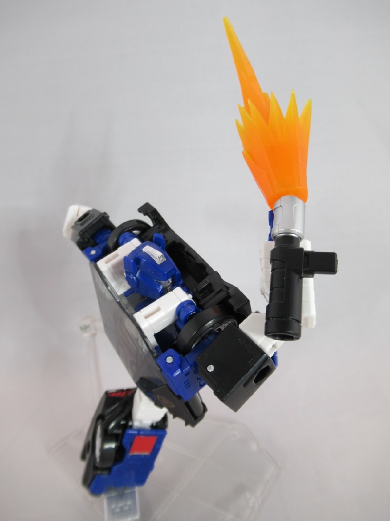 TFジェネレーションセレクト デラックスクラス ディープカバーを TFジェネレーションセレクト デラックスクラス ディープカバーを