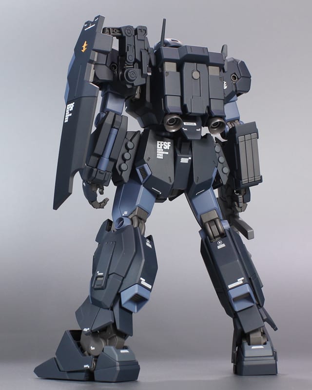 最適な材料 バンダイ kitkitの模型 - 完成品【塗装済み】 MGジェスタ 1/100 ロボット