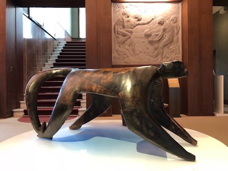 ブラジル先住民の椅子 野生動物と想像力」 東京都庭園美術館 - はろるど