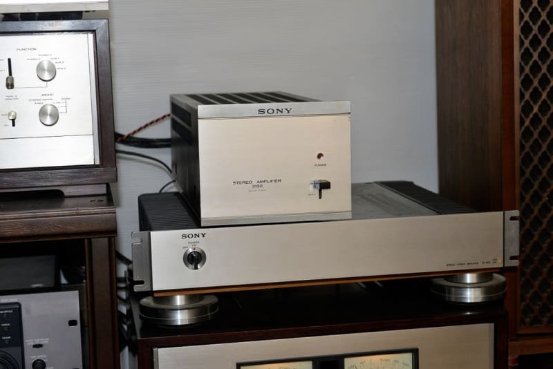 SONY TA-3120パワーアンプの電源のインレット化 - Mr.トレイルの