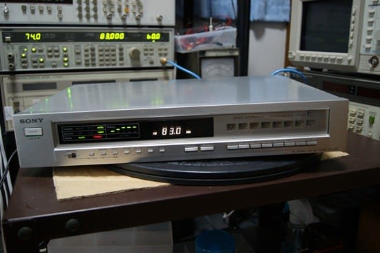 SONY AM/FMチューナー ST-J75 二台動作品！ - メルカリ