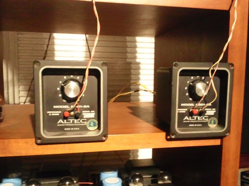 ALTEC N501-8Aこいつを何とかしよう - オーディオ再開!レコード ALTEC N501-8Aこいつを何とかしよう - オーディオ再開!レコード
