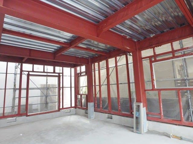 沖縄県内・離島の倉庫工場建設・住宅建築ならOSP！重量鉄骨、構造断熱パネルでの省エネ（ZEB。ZEH）沖縄建築 | 合同会社OSP（オーエスピー）