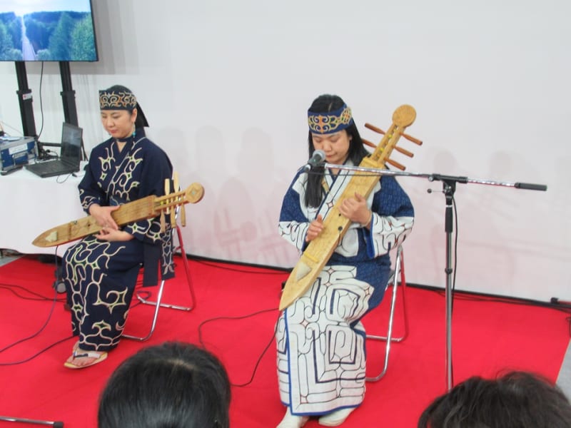 アイヌ民族の楽器！ムックリ（口琴）と、トンコリ（弦楽器