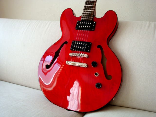 EPIPHONE Ltd. Ed. Dot Studio in Cherry - Guitars On Broadway EPIPHONE Ltd. Ed. Dot Studio in Cherry - Guitars On Broadway
