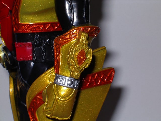 超絶変形 仮面ライダーキバ 飛翔態 - 元傭兵の気分的なレビュ倉庫