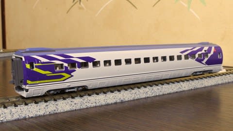 エヴァ新幹線です~KATOの500系新幹線「500 TYPE EVA」タイプを エヴァ新幹線です~KATOの500系新幹線「500 TYPE EVA」タイプを