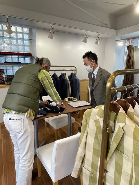 この様な流れでお造り頂けますスーツやジャケット、お仕事の合間