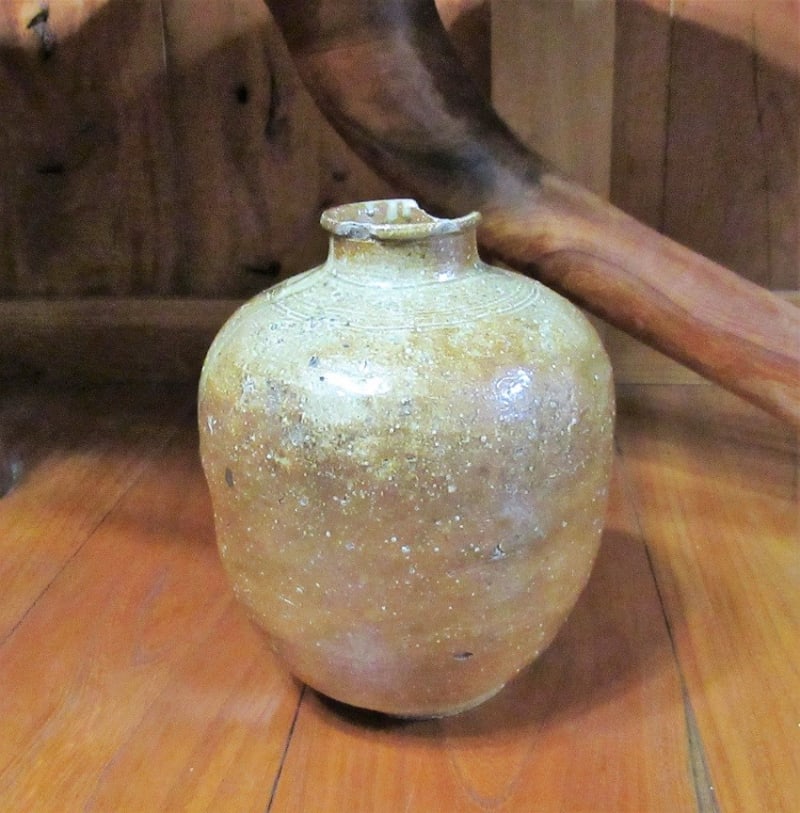 氏素性の解らぬ作品 信楽壷 その2以降 - 夜噺骨董談義