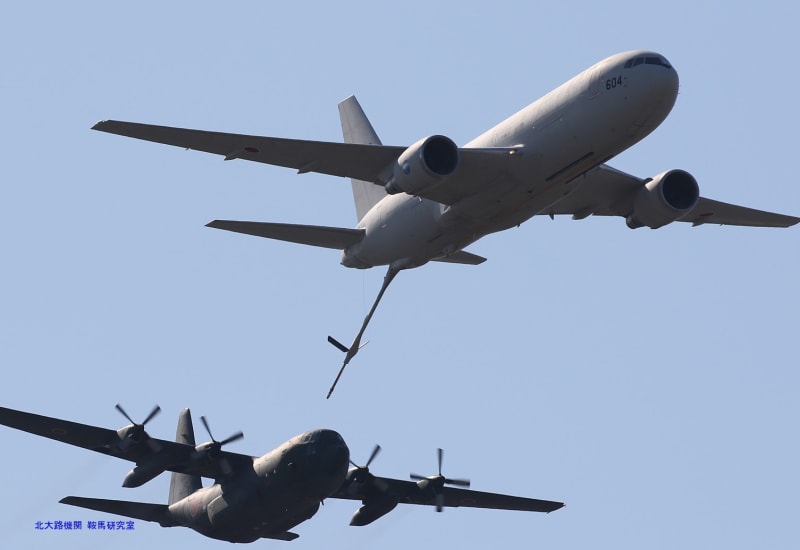 日曜特集】小牧基地オープンベース2019【4】KC-767空中給油展示 日曜特集】小牧基地オープンベース2019【4】KC-767空中給油展示