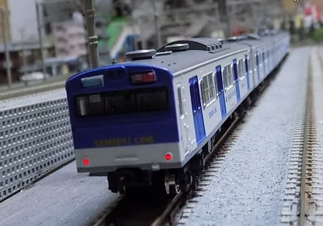 ROUNDHOUSEの10-911新103系仙石線色タイプ4両